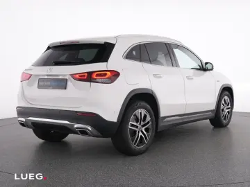 MERCEDES-BENZ GLA 250 e Progressive AHK MBeam 360 Ke&hellip;