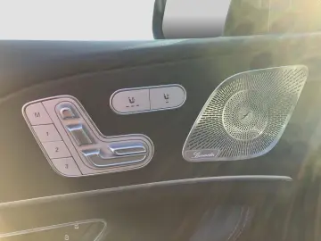 MERCEDES-BENZ AMG GLE 53 4MATIC  MULTIBEAM Pano Dach