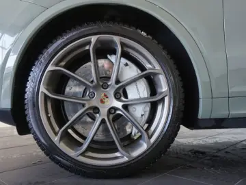 Porsche Cayenne Turbo S