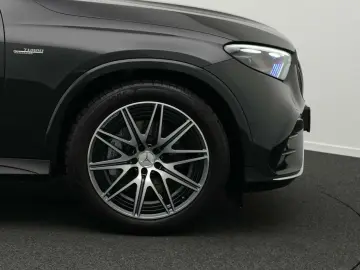MERCEDES-BENZ GLC 43 AMG 4MATIC Coupé Pano AHK Distronic 360