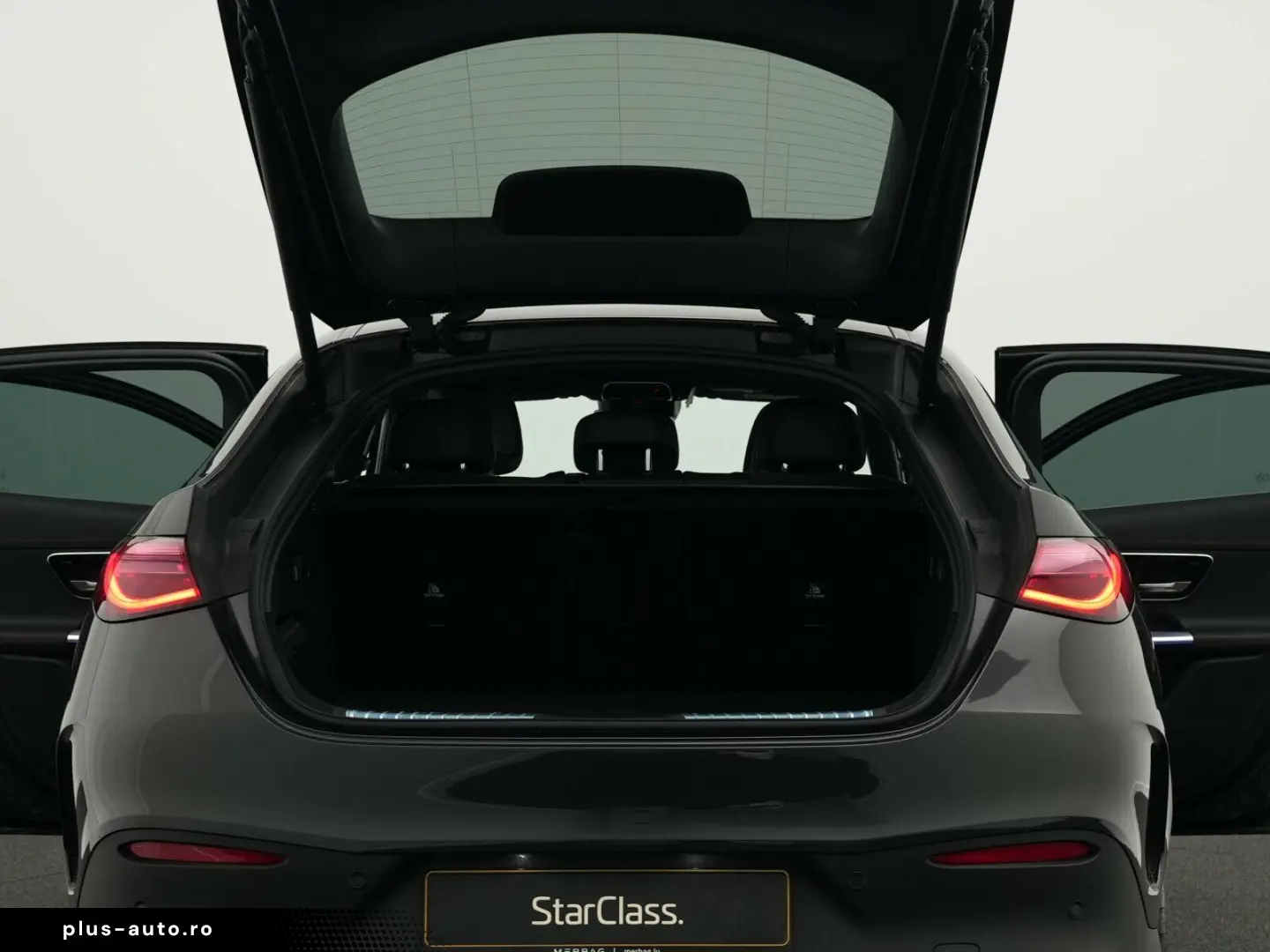 MERCEDES-BENZ GLC 43 AMG 4MATIC Coupé Pano AHK Distronic 360