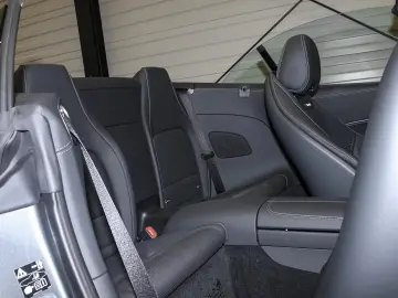 Mercedes-Benz SL 43 AMG