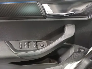 Skoda Karoq Sportline 2.0 TSI DSG 4X4 190 CP