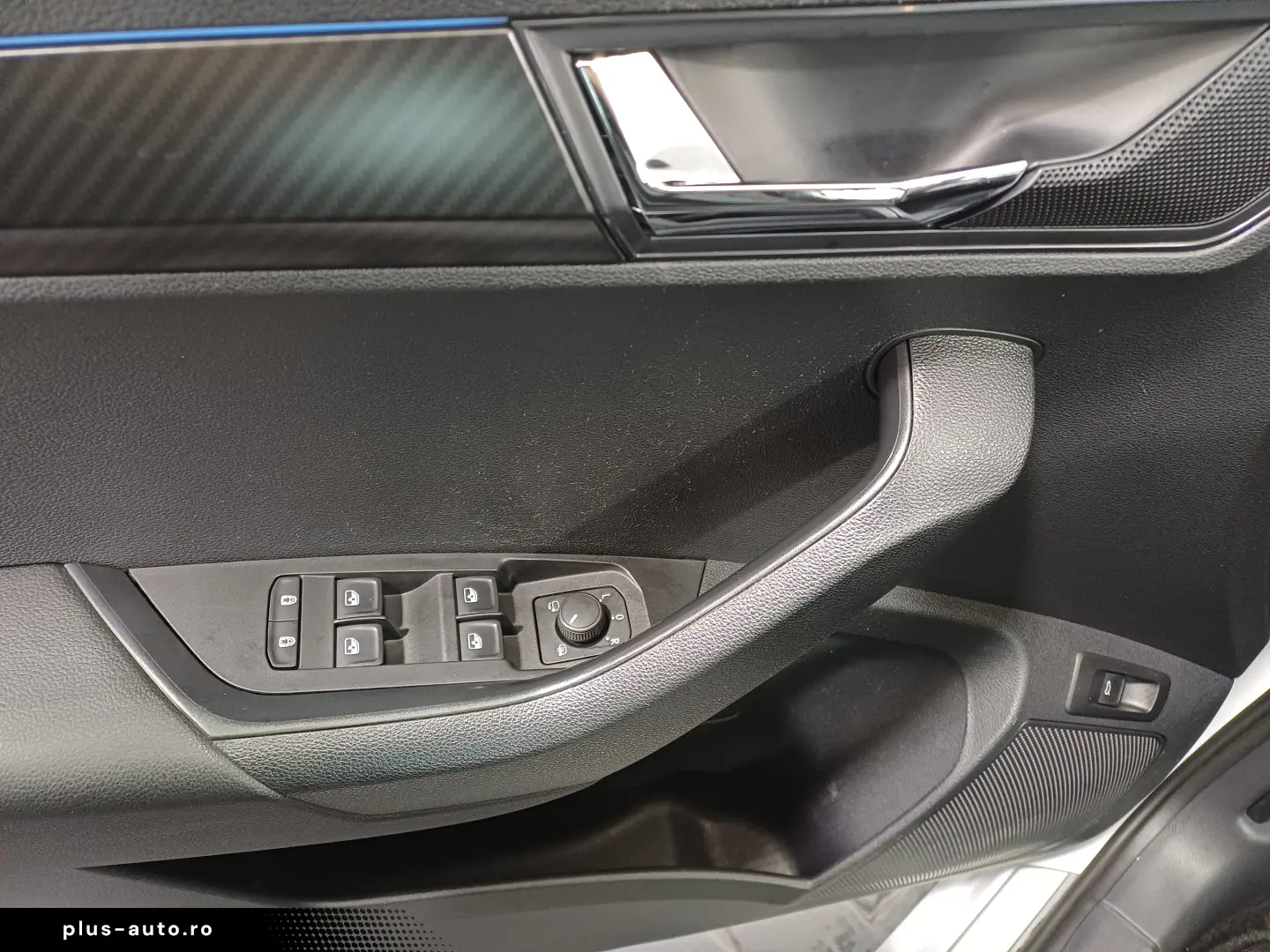 Skoda Karoq Sportline 2.0 TSI DSG 4X4 190 CP