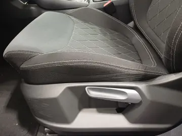 Skoda Karoq Sportline 2.0 TSI DSG 4X4 190 CP