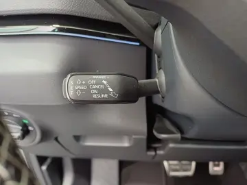 Skoda Karoq Sportline 2.0 TSI DSG 4X4 190 CP