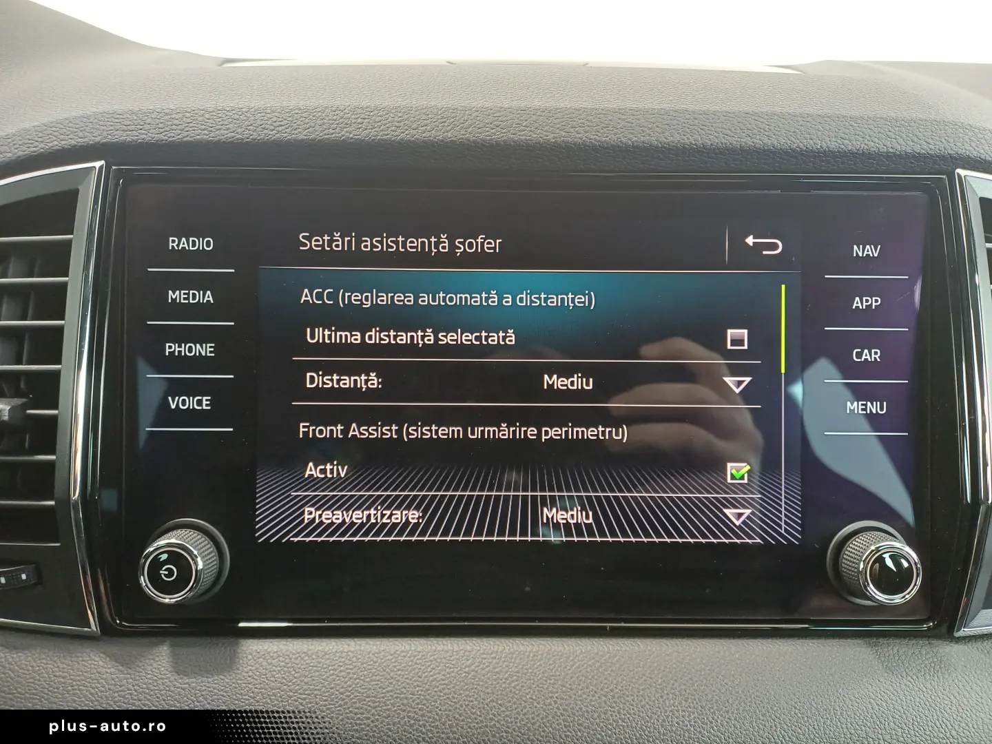 Skoda Karoq Sportline 2.0 TSI DSG 4X4 190 CP