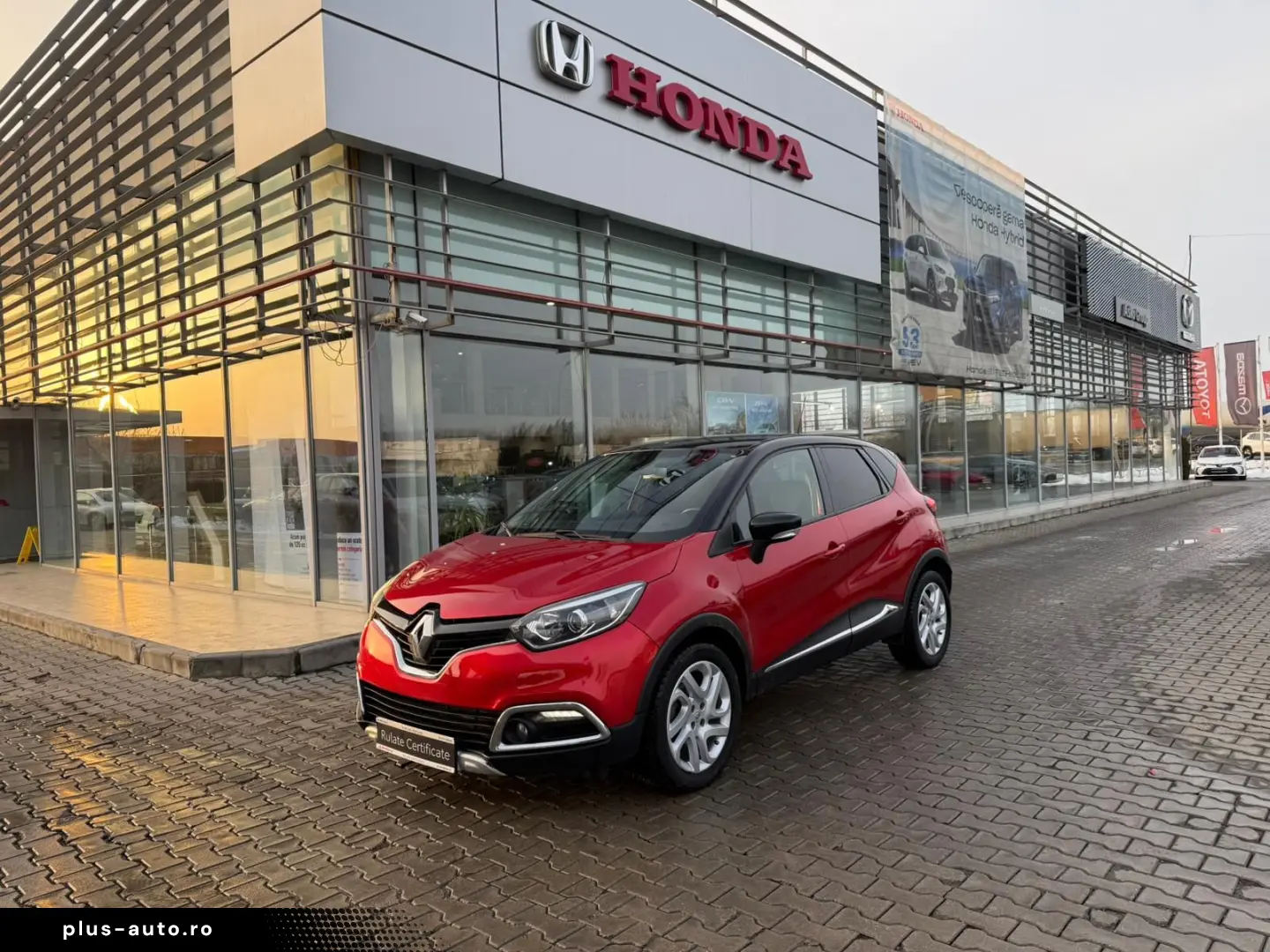 Renault Captur  Intens  1.2 Tce Cutie automata EDC