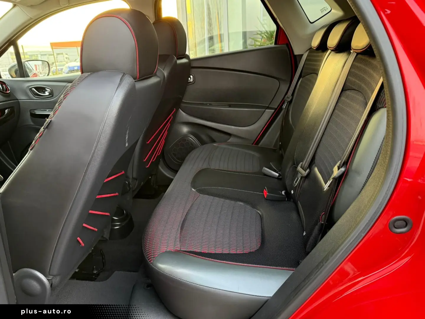 Renault Captur  Intens  1.2 Tce Cutie automata EDC