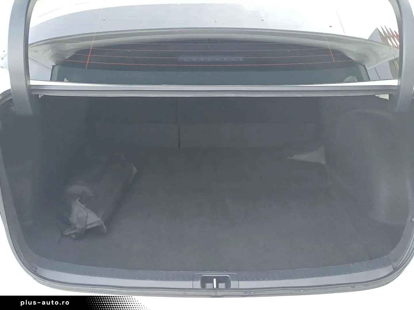 TOYOTA COROLLA 1.8 Hybrid 122 CP e-CVT Business