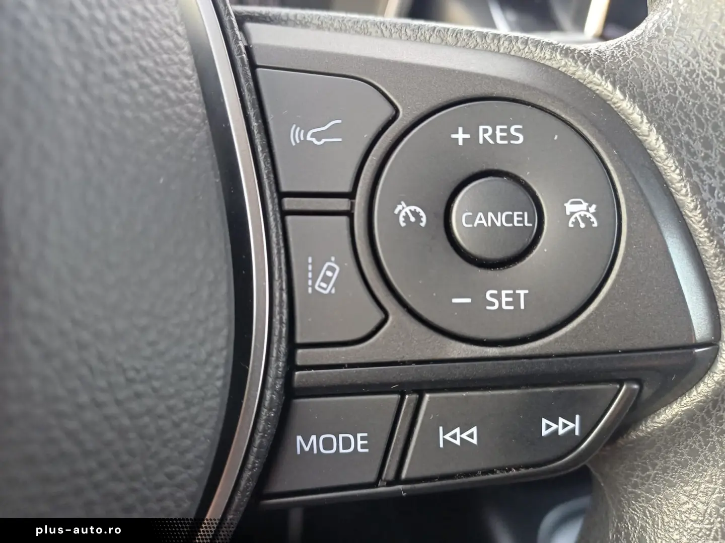 TOYOTA COROLLA 1.8 Hybrid 122 CP e-CVT Business