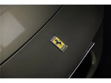 FERRARI 296 gtb 3.0 turbo v6 hybride 830 ch -