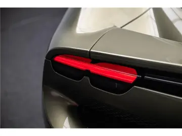 FERRARI 296 gtb 3.0 turbo v6 hybride 830 ch -