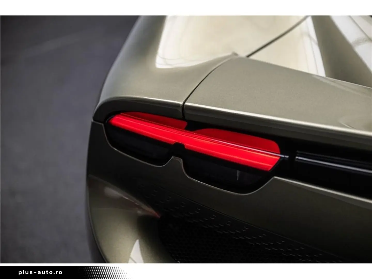 FERRARI 296 gtb 3.0 turbo v6 hybride 830 ch -