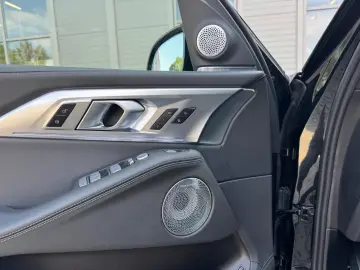 BMW XM 50e DR.ASS.PRO.MASSAGE.B&W.SOFTCL.360