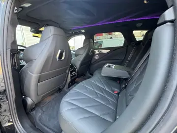 BMW XM 50e DR.ASS.PRO.MASSAGE.B&W.SOFTCL.360