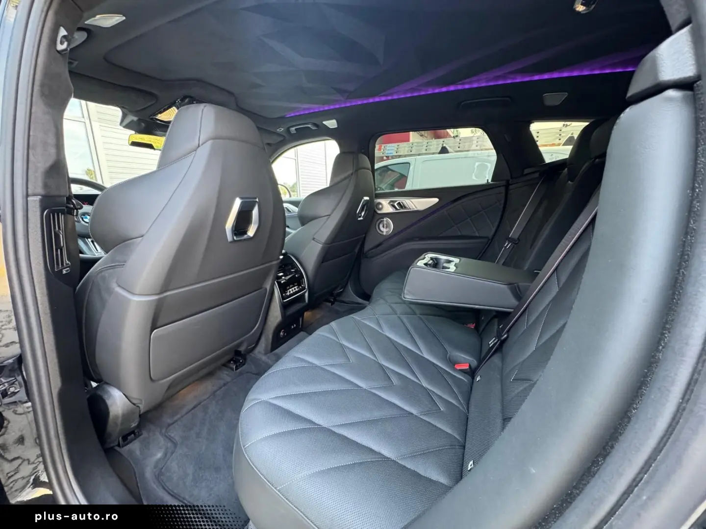 BMW XM 50e DR.ASS.PRO.MASSAGE.B&W.SOFTCL.360