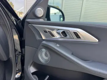 BMW XM 50e DR.ASS.PRO.MASSAGE.B&W.SOFTCL.360