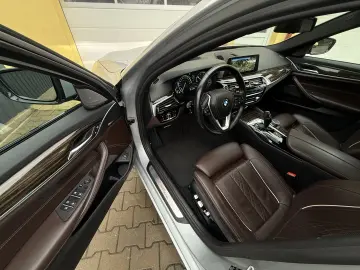 BMW Seria 5 G30 - 2.0d   Automat   Trapa   Camere 360   H&K