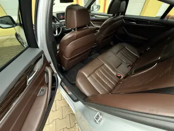 BMW Seria 5 G30 - 2.0d   Automat   Trapa   Camere 360   H&K