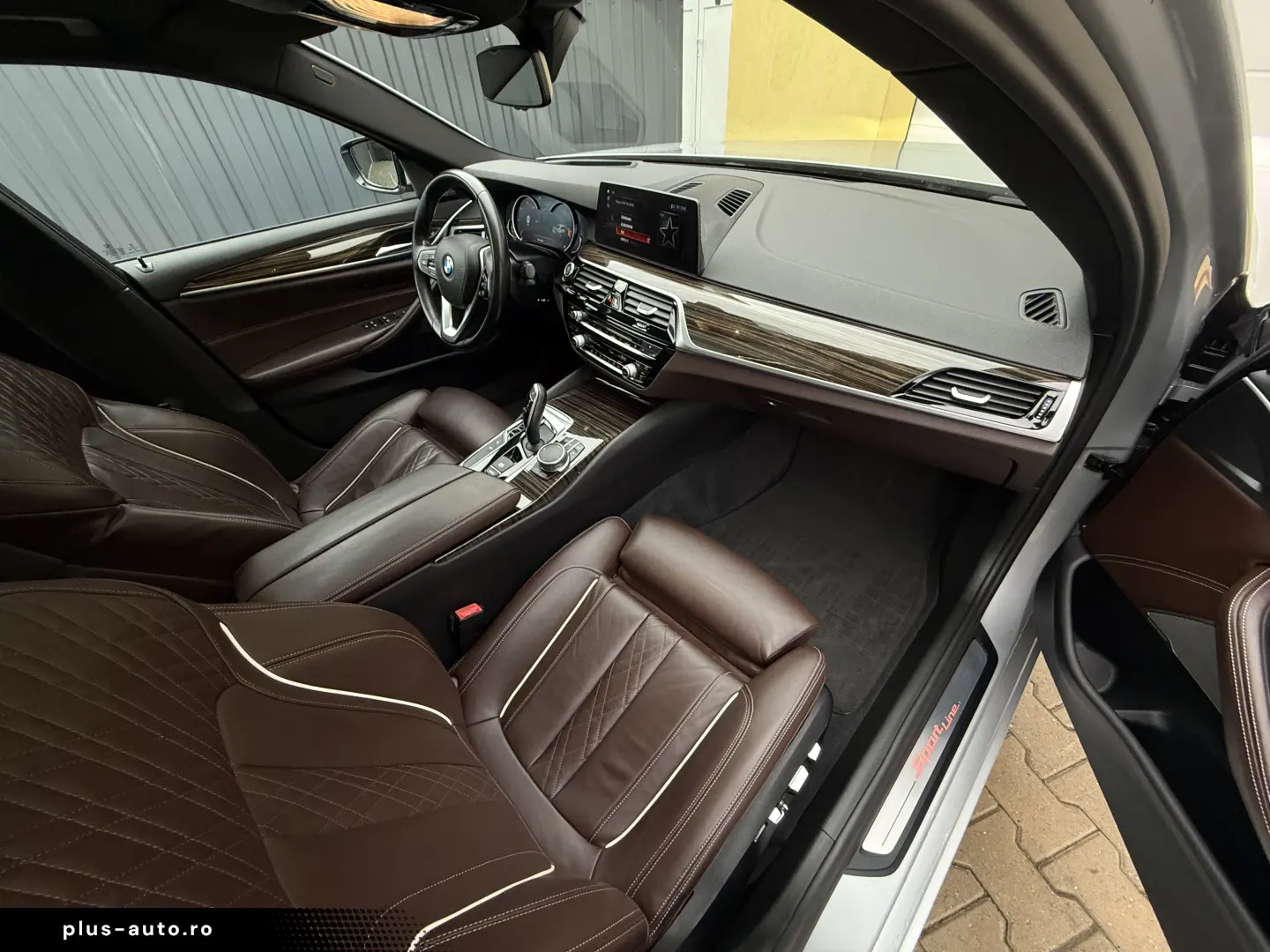 BMW Seria 5 G30 - 2.0d   Automat   Trapa   Camere 360   H&K