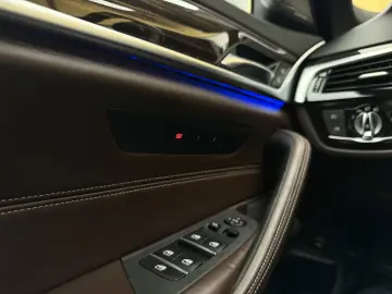 BMW Seria 5 G30 - 2.0d   Automat   Trapa   Camere 360   H&K