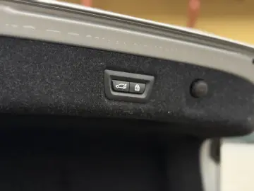 BMW Seria 5 G30 - 2.0d   Automat   Trapa   Camere 360   H&K