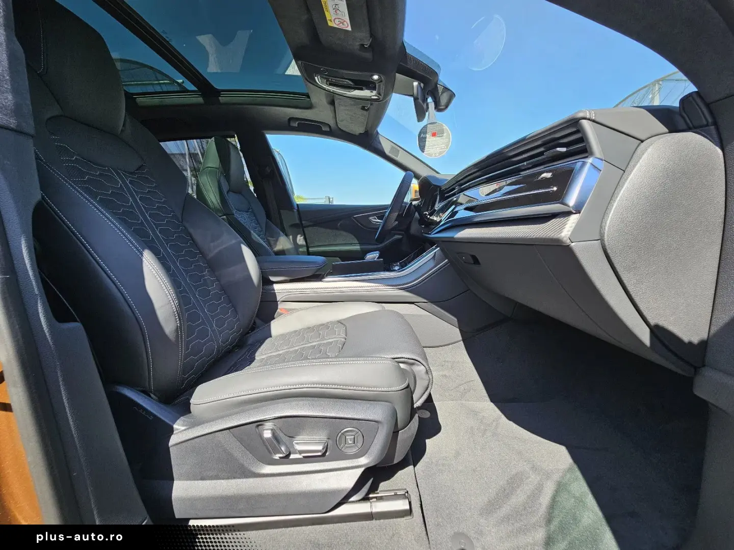 Audi RSQ8 quattro S-line Audi exclusive