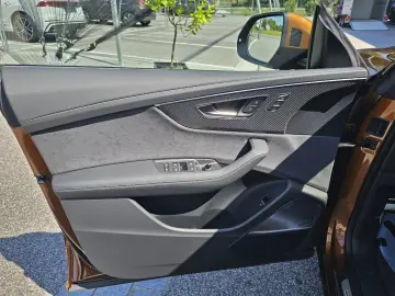 Audi RSQ8 quattro S-line Audi exclusive