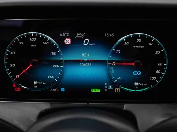 Mercedes-Benz E300 e 4Matic 9G-TRONIC Avantgarde