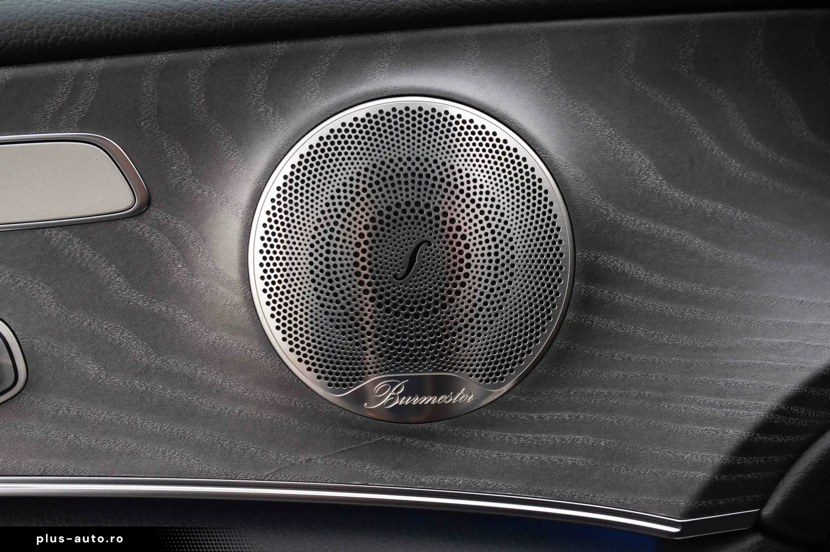 Mercedes-Benz E300 e 4Matic 9G-TRONIC Avantgarde