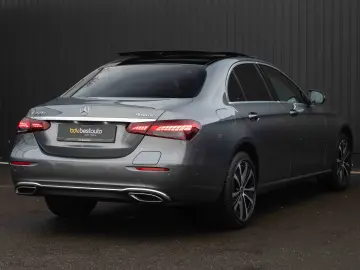 Mercedes-Benz E300 e 4Matic 9G-TRONIC Avantgarde