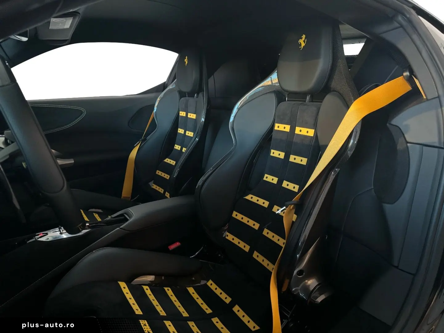 FERRARI SF90 Stradale      Ferrari Frankfurt