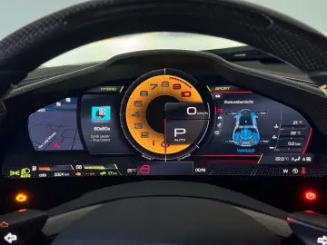 FERRARI SF90 Stradale      Ferrari Frankfurt