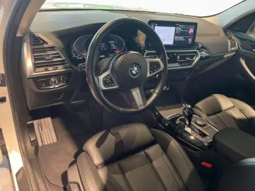 BMW X3 xDrive20i RFK PDC LCP DAB Tempomat Navi Shz