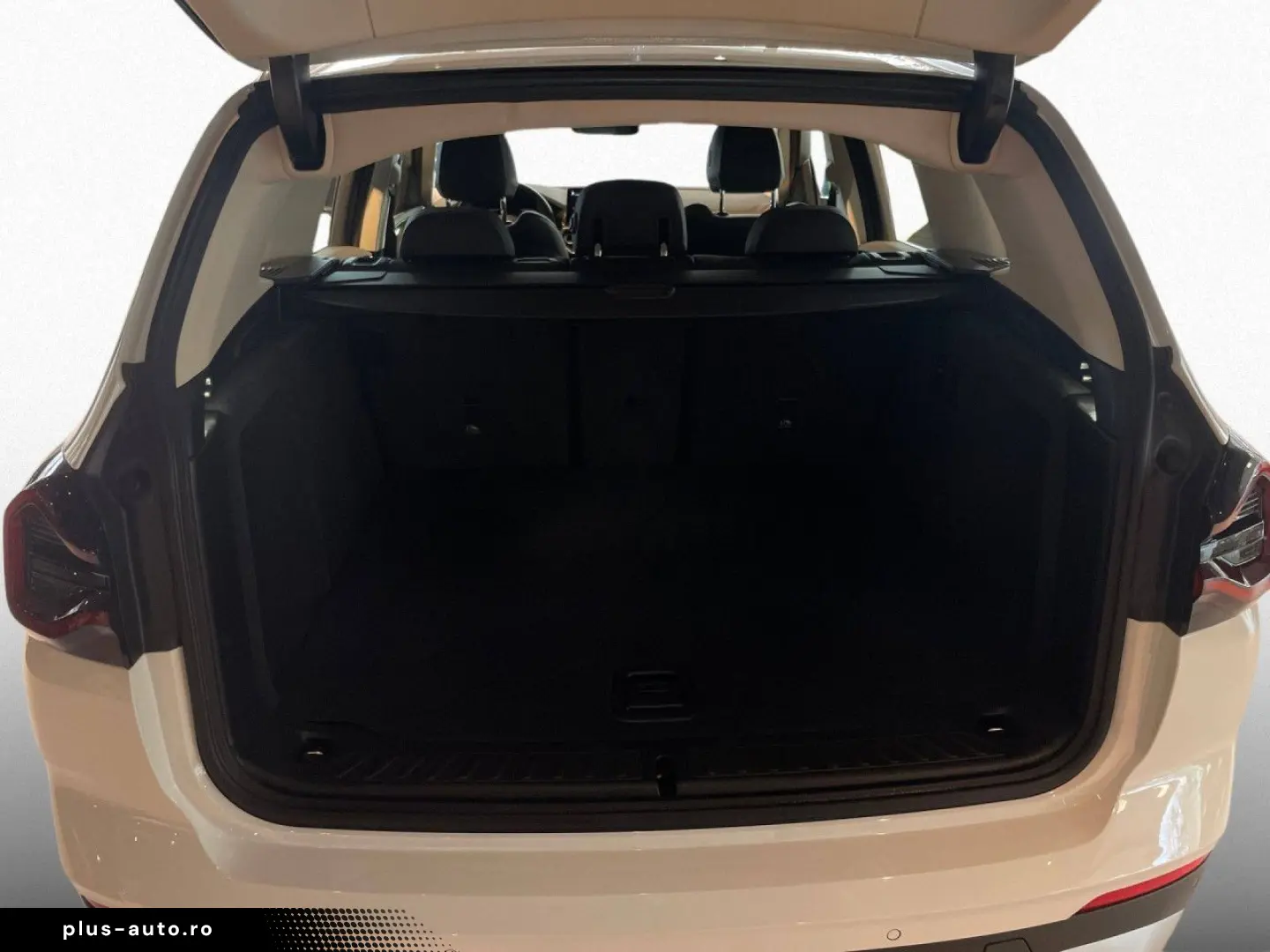 BMW X3 xDrive20i RFK PDC LCP DAB Tempomat Navi Shz