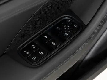 PORSCHE Panamera 4S E-Hybrid   Active Ride!   Sportabgas