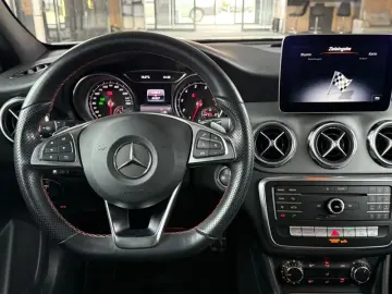 Mercedes-Benz GLA 200 AMG LINE