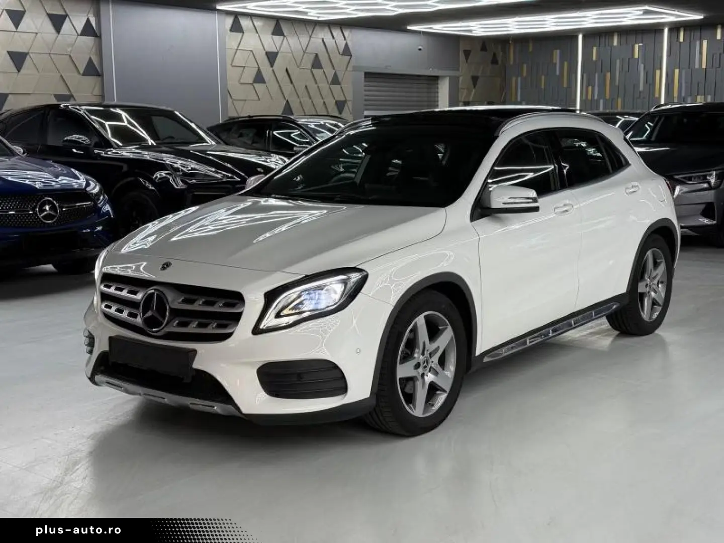 Mercedes-Benz GLA 200 AMG LINE