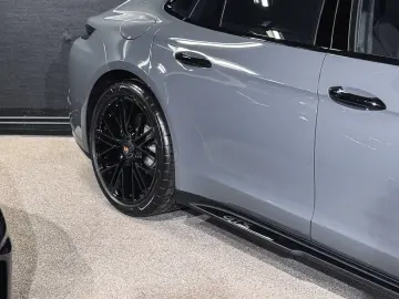 PORSCHE Panamera GTS Matrix Carbon InnoDrive Standheiz.