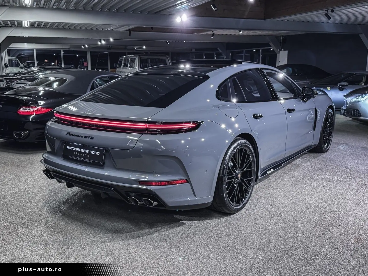 PORSCHE Panamera GTS Matrix Carbon InnoDrive Standheiz.