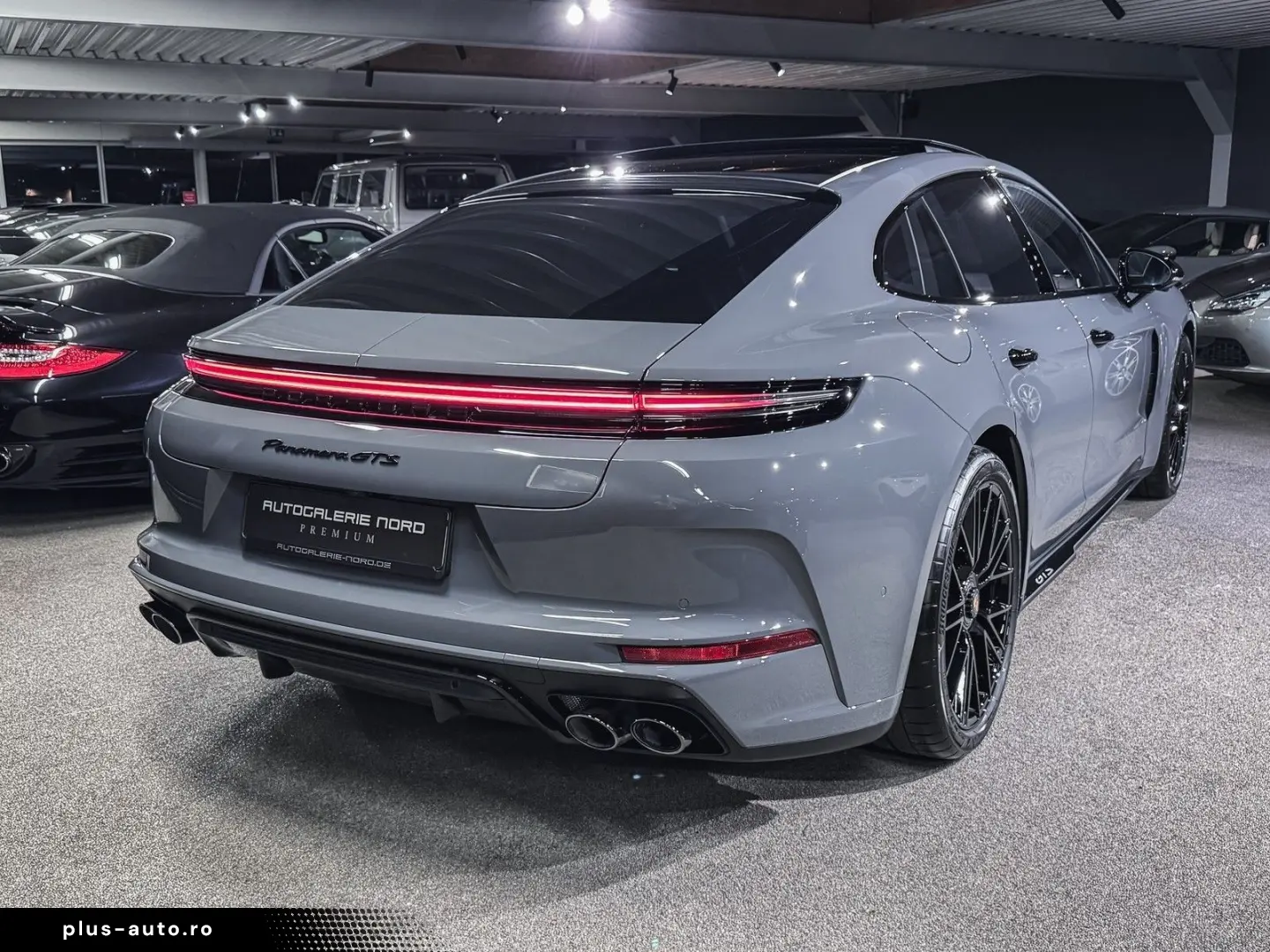 PORSCHE Panamera GTS Matrix Carbon InnoDrive Standheiz.