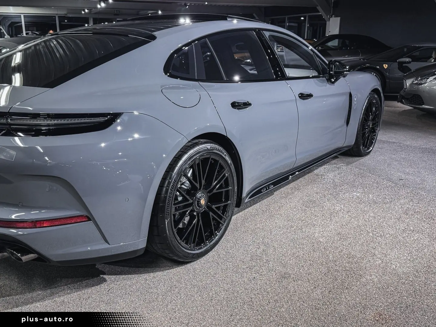 PORSCHE Panamera GTS Matrix Carbon InnoDrive Standheiz.