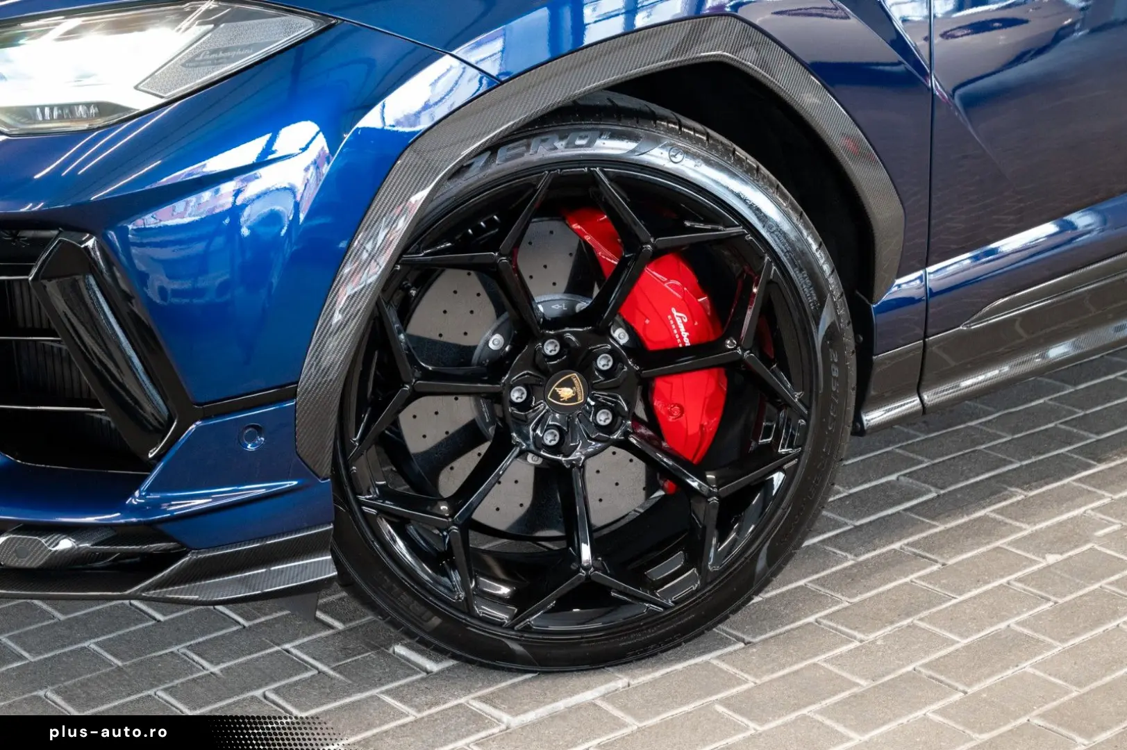 LAMBORGHINI Urus Performante FULL CARBON AKRAPOVIC B&O