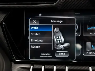 LAMBORGHINI Urus Performante FULL CARBON AKRAPOVIC B&O