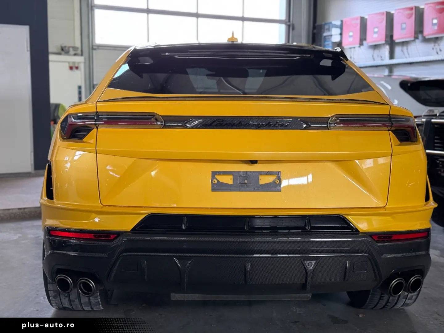 LAMBORGHINI Urus 4.0 V8 Performante CARBON BANG&OLUFSEN 23