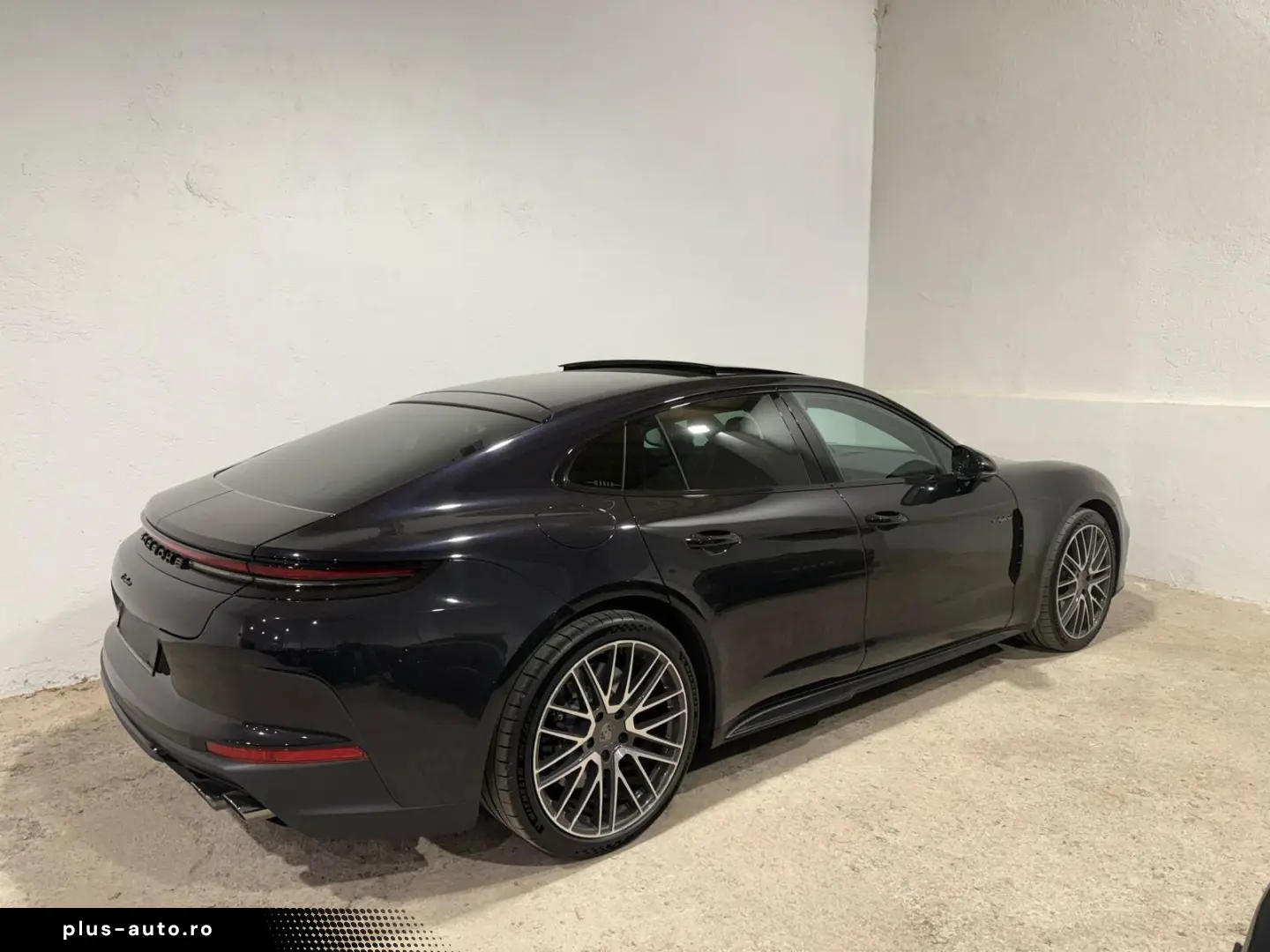 PORSCHE Panamera Turbo E-Hybrid