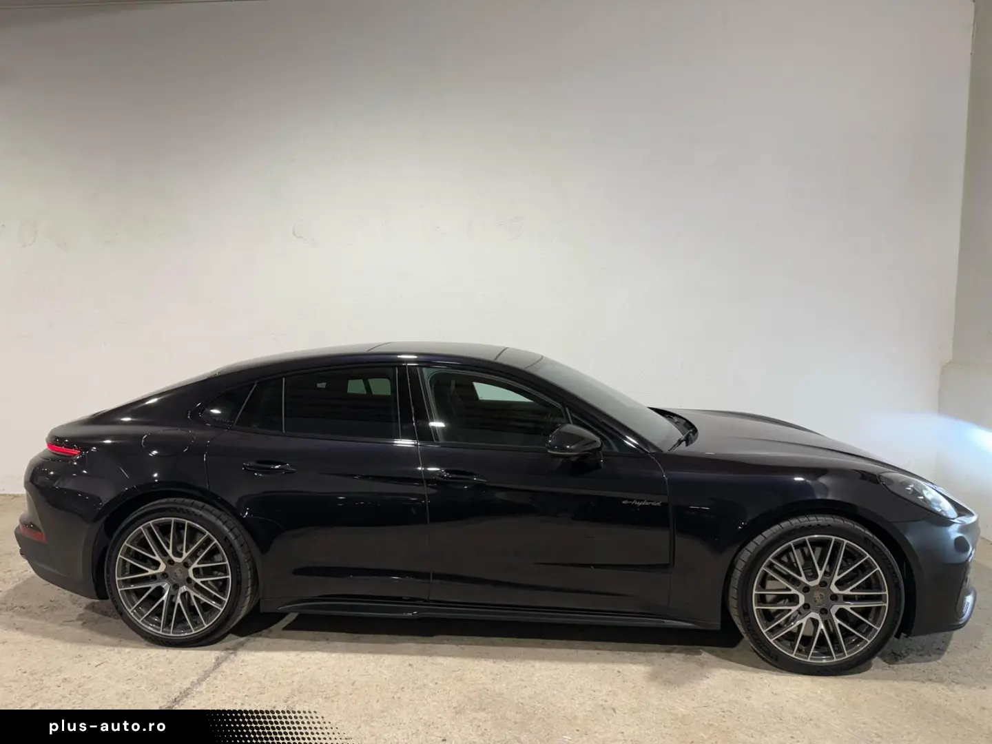 PORSCHE Panamera Turbo E-Hybrid