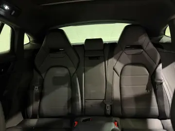 PORSCHE Panamera Turbo E-Hybrid