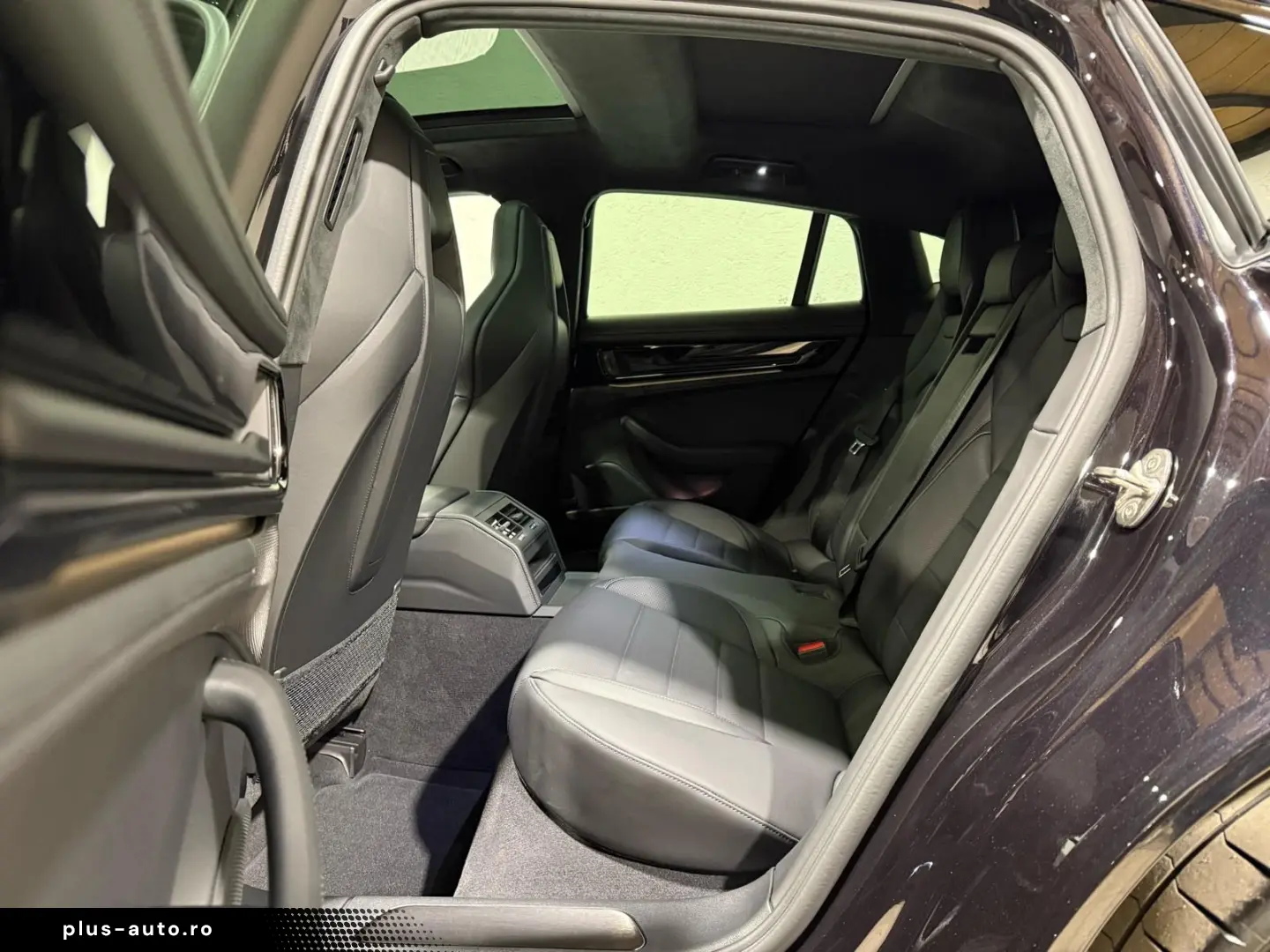 PORSCHE Panamera Turbo E-Hybrid